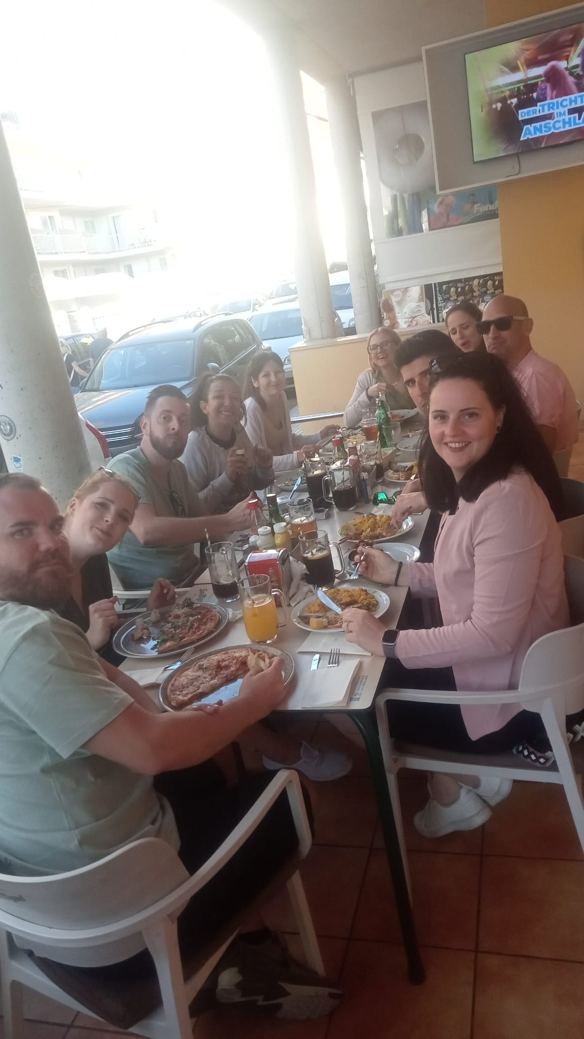 Grupo de comensales
